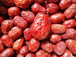 dried fruit fresh sweet red dates jujube