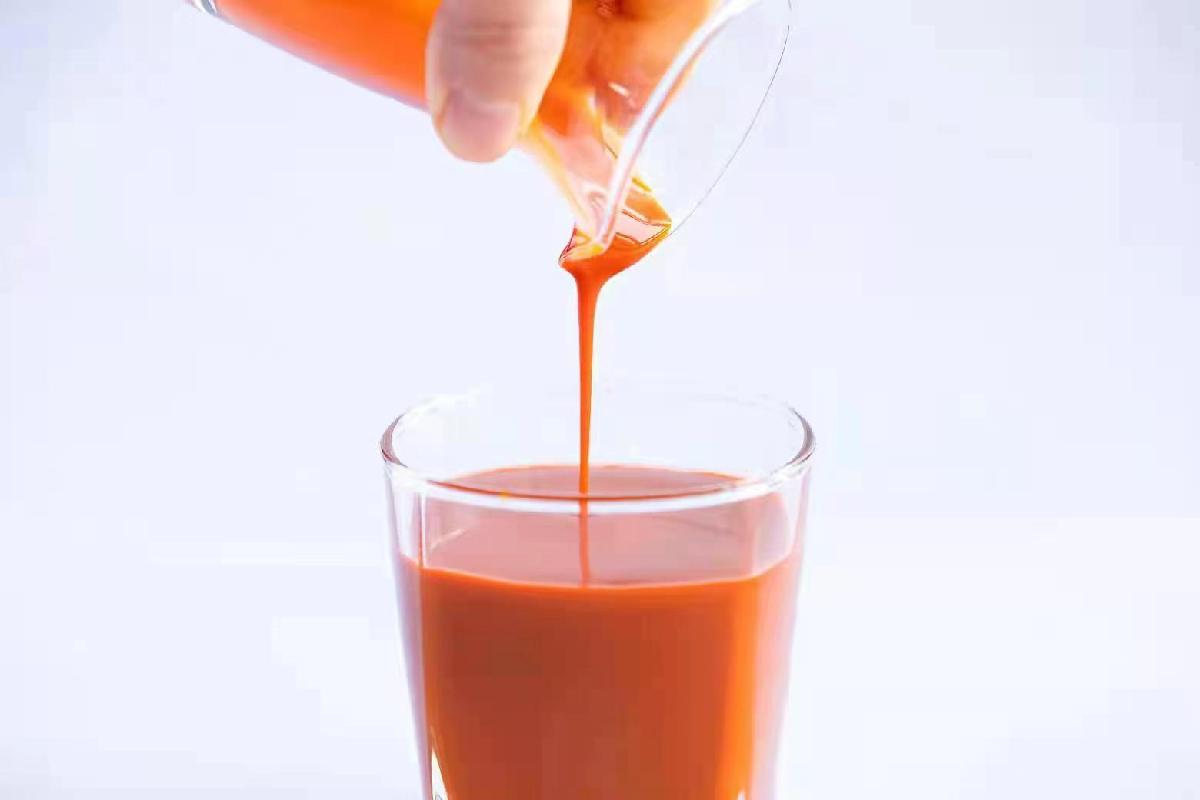 Delicious and nutritious fresh Chinese Goji berry juice