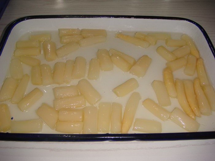 Canned White Asparagus Whole with Salt in Water