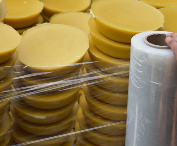 100% Pure and Nature Beeswax