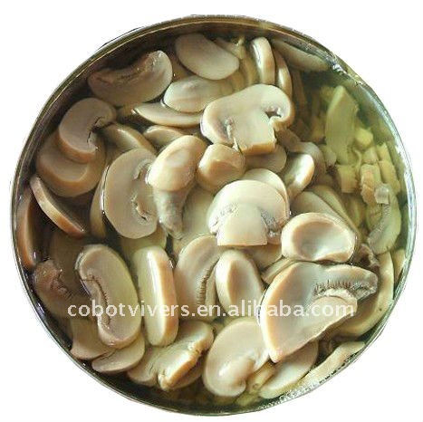 canned sweet babycorn in glass jar