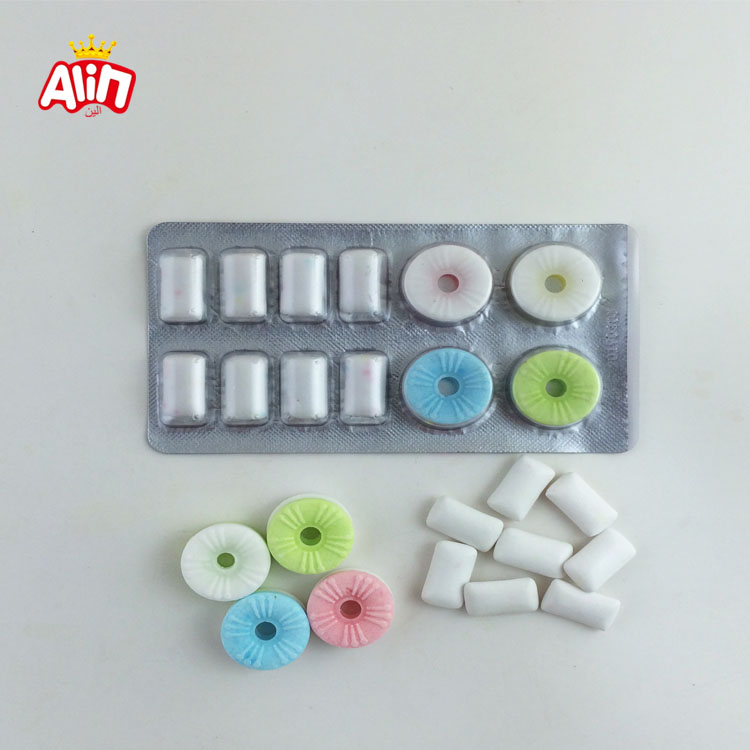 Refreshing type fruit-flavored two colors tablet whistle candy and xylitol mint chewing gum