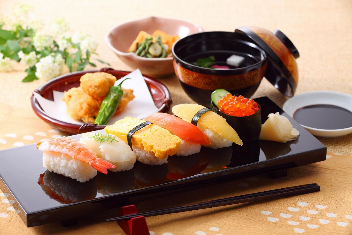 Rich nutritional value preserved root vegetable snack products
