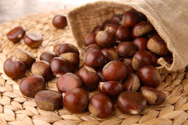peeled Frozen chestnut