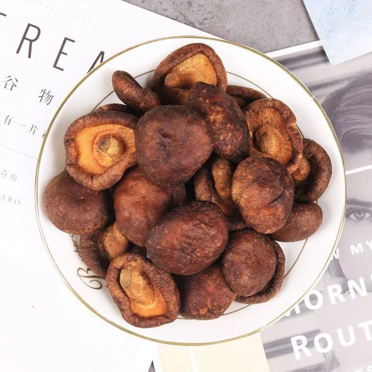 Factory supply vacuum fried vegetables chips mushroom shiitake snack