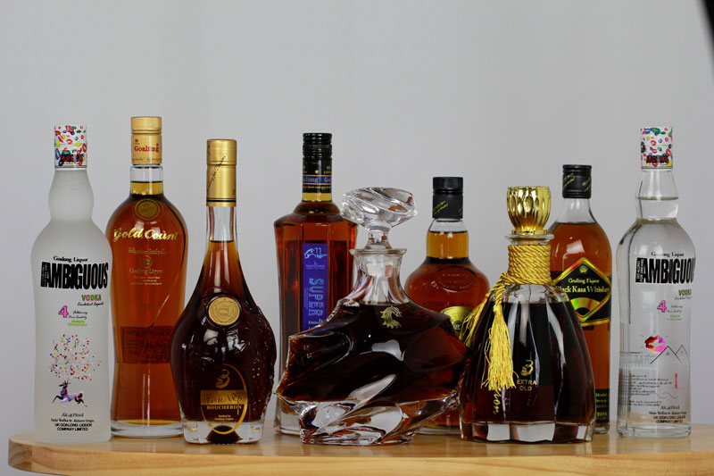 High quality OEM whiskey XO liquor distillery export supplier,China ...