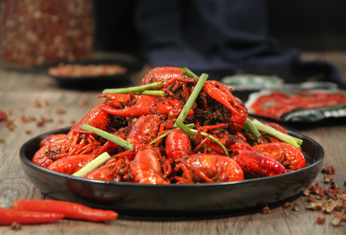 SANYI factory outlet Halal Food Chinese Food delicious Spicy crayfish,China  price supplier - 21food