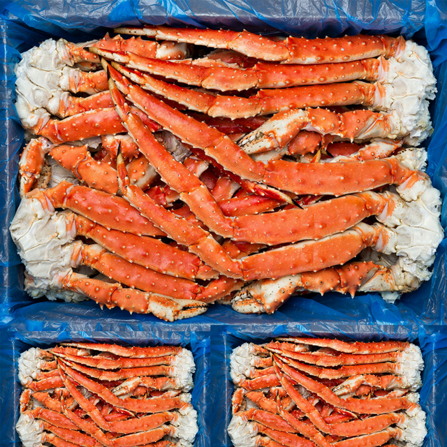 wild-caught-frozen-alaskan-king-crab-legs-boiled-king-crab-legs