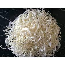 Dehydrated white onion flakes