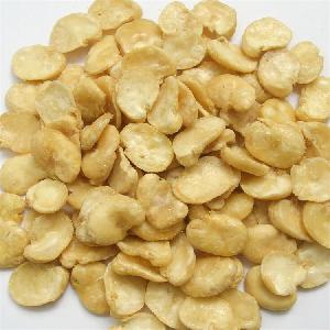 Factory price casual snacks fried fava beans without skin broad bean flakes