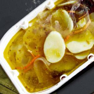 Self Heating chinese Instant 260g Hot Pot Hot and sour  Flavor Asian snacks