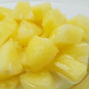 canned pineapple chunks in syrup from Thailand