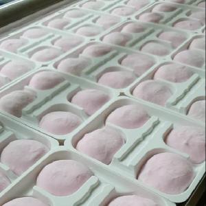 Malaysia  Halal  Frozen Soft Chewy Mochi Rice Cake Sweet  Flavour  with Fresh Mixed Berry Flesh OEM