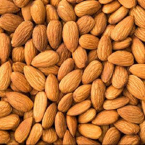  Almond   Nuts  /  Sweet   Almond   Nuts  /Instant Delicious  Almond   Nuts 