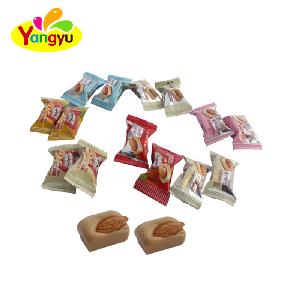 Chinese fruity packed in bulk brown milk with almond hard candy balls