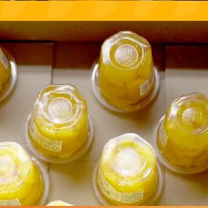 227g Yellow Peaches in glass jars