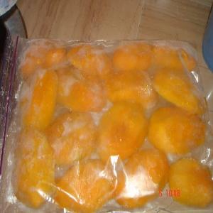 Frozen Mango Pulp  with high quality IQF Fruits