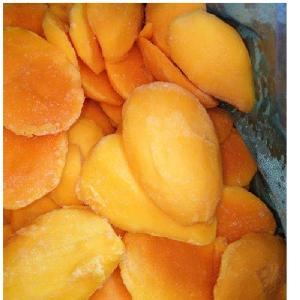 supply high quality BRC certified frozen mango / IQF frozen mango halves/ frozen mango chunk dice hot sale