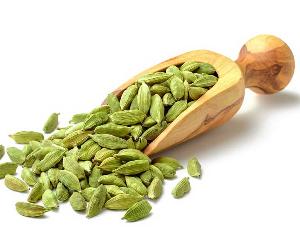 Green Cardamom, herbs, spice, condiments, kernels, grains, nuts...