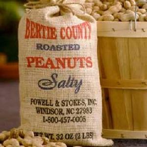 Groundnuts in shell/ without shell/peanut/raw/roasted