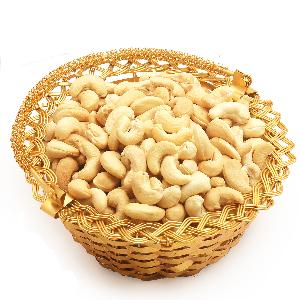 Organic  Bulk   Cashew   Nuts  WW 240 exporter