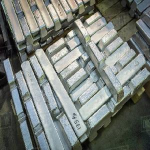 Aluminum Ingots /Aluminum ingot A7 99.7% and A8 99.8% /aluminium  alloy  ingot