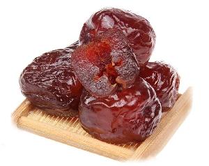 Organic dried pitted dates with premium quality dried fruits