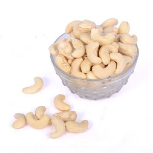 Cashew Nuts /High Quality Cashew /African Origin