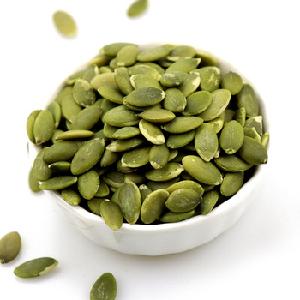 Pumpkin Seeds Shine Skin and Dark Green Pumpkin Kernels