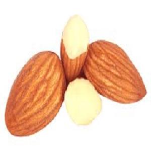 Sweet California Almonds Available/ Raw Almonds Nuts- delicious