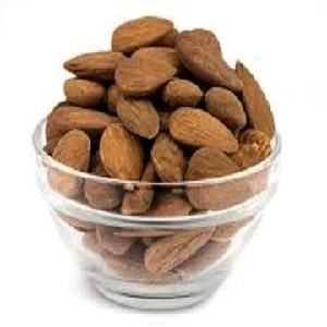 Best Supplier Raw Organic Almonds Nuts with Cheap Price
