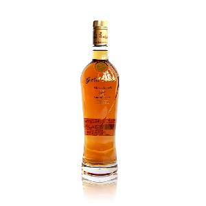bulk whisky from Scotland customized blend. Scotland brand ,China price . UK bard code for importer