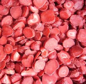 2/5# Sliced Strawberry IQF