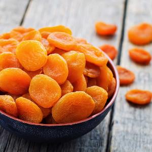 dried fruit apricot
