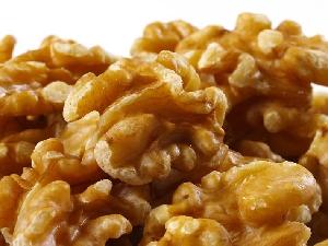 Selected by the hand high quality walnut kernel