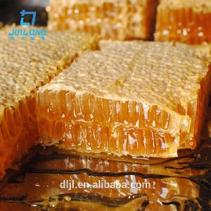 2020 high  nutritional  value natural Honeycomb Honey with OEM  packaging  for retail