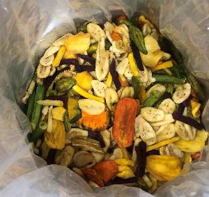 MIXED DRIED FRUITS AND VEGETABLE CHIPS